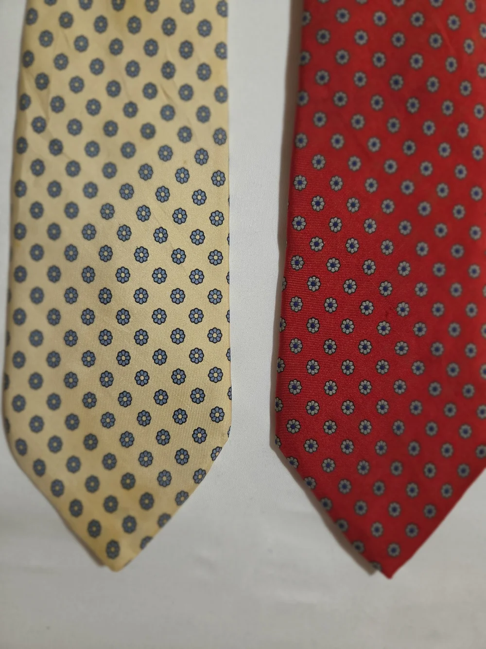Lot of 4 Vtg Silk Ties Bill Blass, Windsor Hand Made, Kuppenheimer Italian Silk